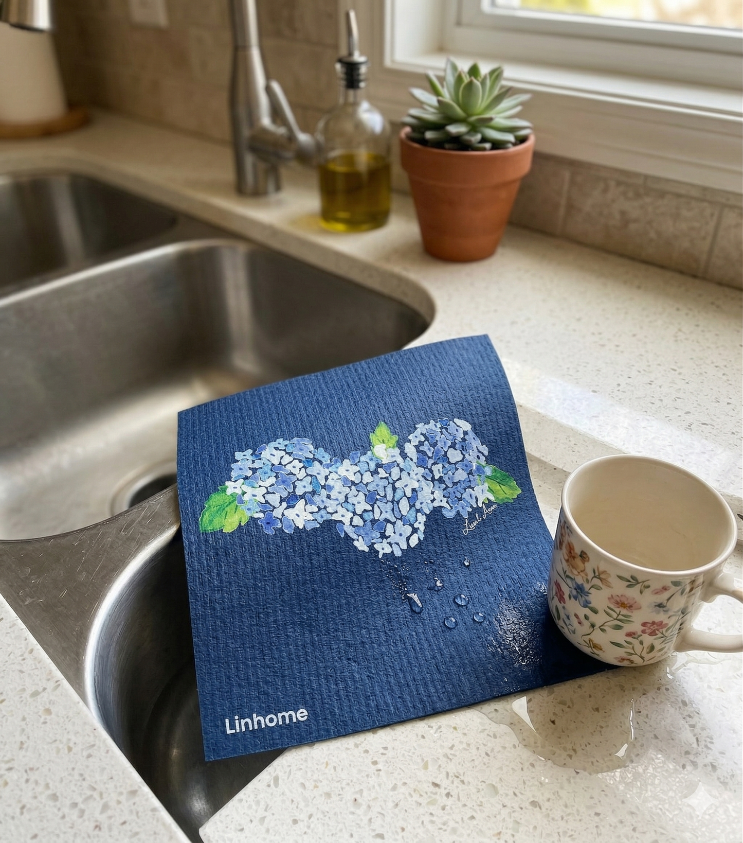 Blue Hydrangea Navy Bunch – Linhome x Liesel Anne Swedish Dishcloths - 1 Pack